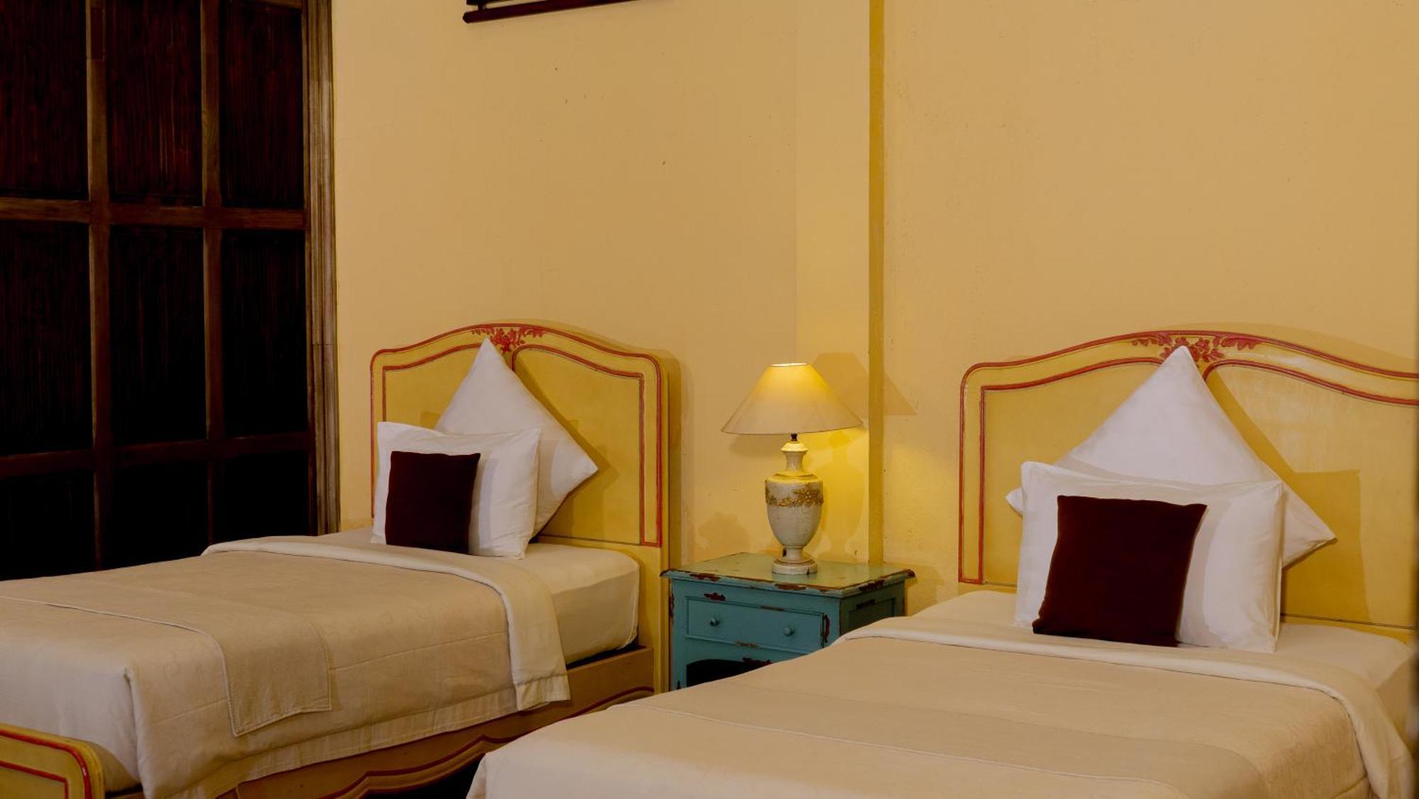 Kayu Arum Resort Salatiga Exterior foto
